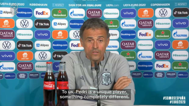 Luis Enrique: 'Pedri’s fresh even when playing table tennis'